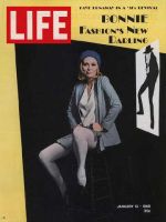 Life Magazine, January 12, 1968 - Faye Dunaway