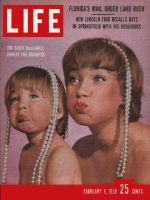 Life Magazine, February 9, 1959 - Shirley MacLaine and daughter
