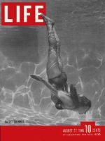 Life Magazine, August 27, 1945 - Aquatic ballet, Kissing Sailor