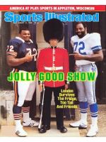 Sports Illustrated, August 11, 1986 - William Perry, Too Tall Jones